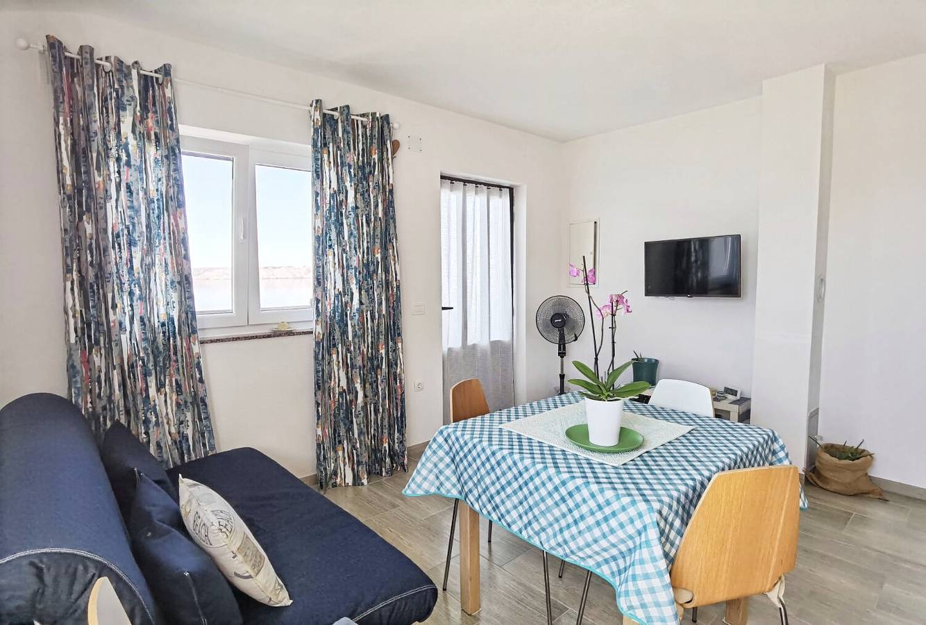 Ganze Wohnung, Apartments Adria in Lukovo Šugarje, Naturpark Velebit