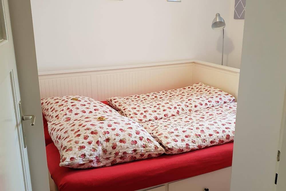 Ganze Wohnung, 4 Dtv-Sterne Fewo, 3 Schlafzimmer, Ammergauer Alpen, Königscard inkl. in Rottenbuch, Romantische Straße
