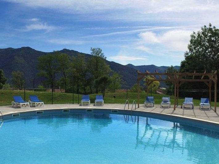 Cottage voor 4 personen, met Terras en Kinderzwembad in Drôme