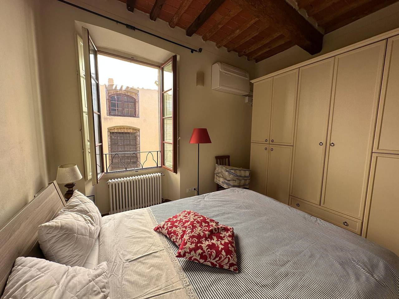 Ganze Wohnung, Apartment 'Via Abbi Pazienza Guest House' mit Wlan und Klimaanlage in Pistoia, Pistoia Provinz