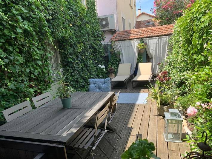 Chambre d’hôte pour 2 personnes, avec jardin ainsi que terrasse et vue à Arles - 2