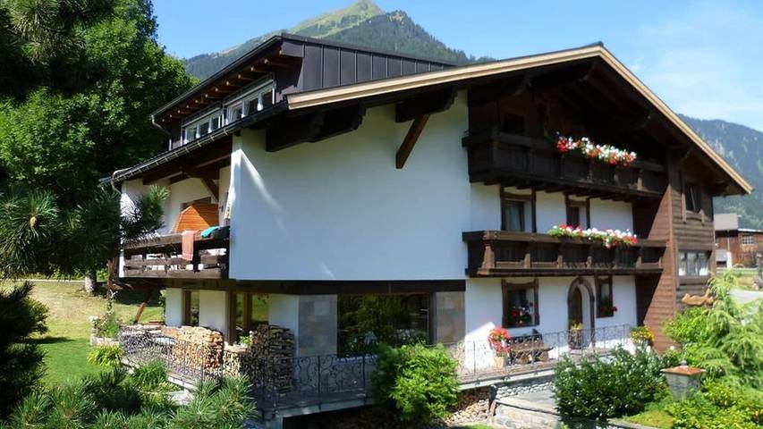 Ferienwohnung für 2 Personen, mit Garten im Montafon - 2