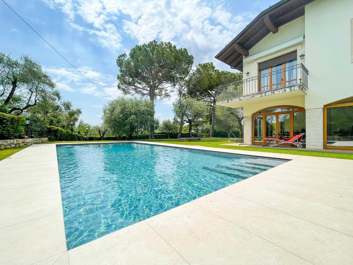 Villa Antonio in San Felice del Benaco, Prealpi Gardesane