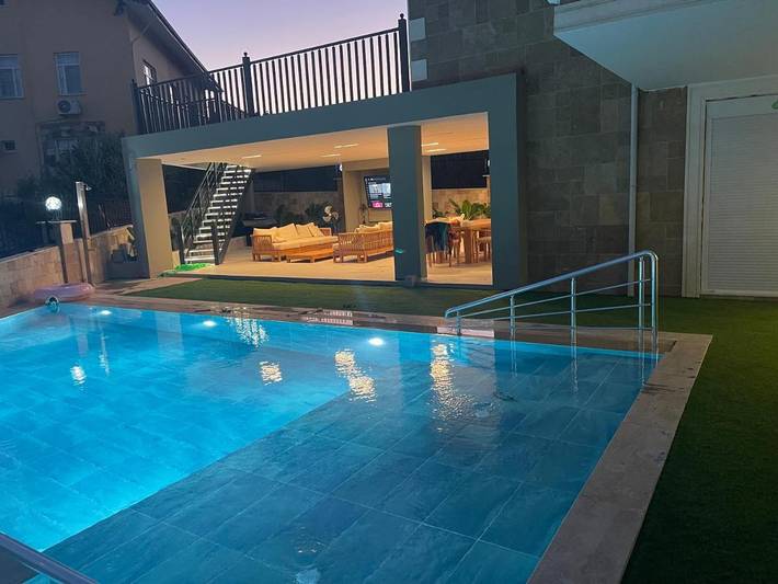 Villa für 12 Personen, mit Garten und Ausblick sowie Pool - 1