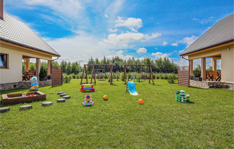 Ferienhaus für 8 Personen mit Terrasse in Puddemsdorf, Jezioro Jamno