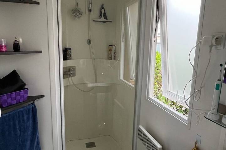 Location de vacances pour 4 personnes, avec piscine et jacuzzi, animaux acceptés dans Office De Tourisme De Valras Plage - 4