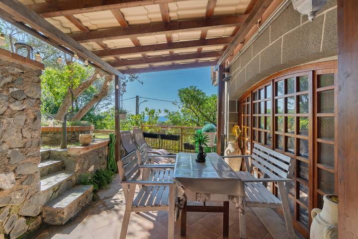 Monolocale per 3 persone, con Giardino in Liguria