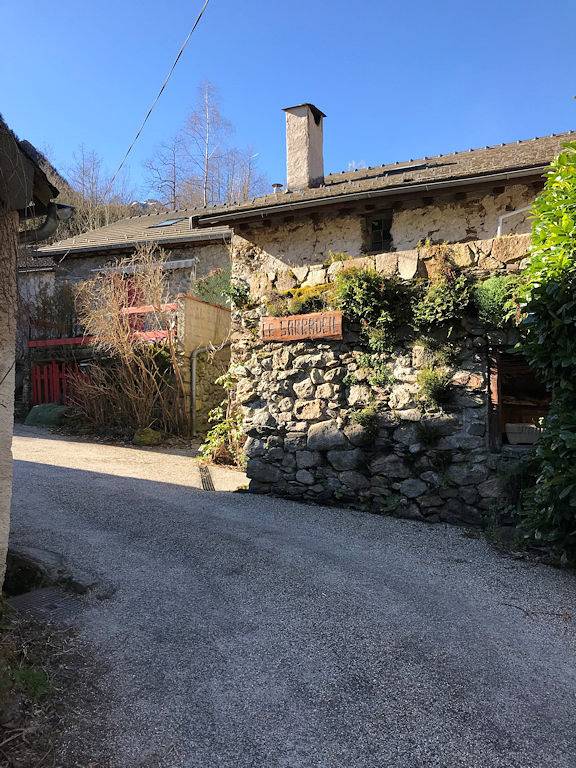 Gite Montagnard du Sarradeil in Siguer, Parc naturel régional des Pyrénées ariégeoises