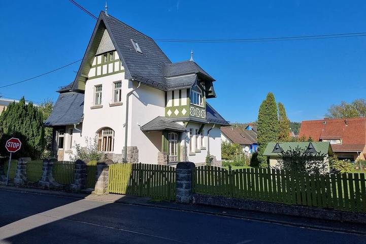 Ferienhaus für 8 Personen, mit Whirlpool und Garten in Ransbach-Baumbach