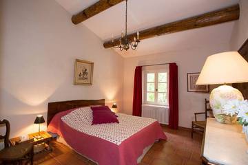 Maison De Vacances pour 9 Personnes dans Roussillon, Parc naturel régional du Luberon, Photo 1