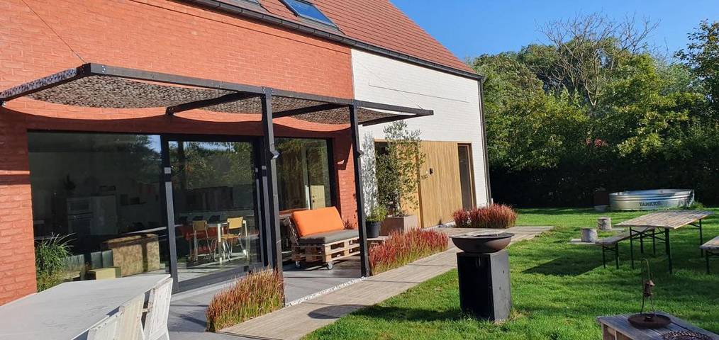 Maison de vacances pour 12 personnes, avec vue ainsi que jardin et piscine à Koekelare