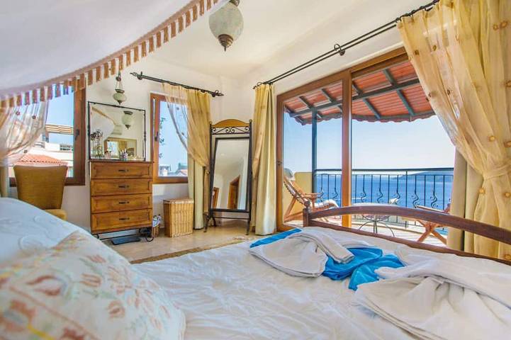 Luxus 5-Bett-Villa, inc. ein Nebengebäude Wohnung, lge beheizten Pool und großer Meerblick in Kaş, Provinz Antalya