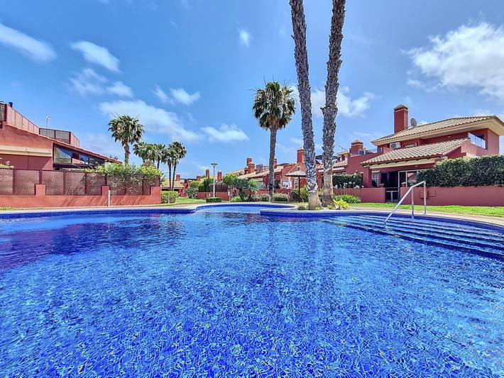 Bungalow für 6 Personen, mit Terrasse und Garten sowie Kinderpool in La Manga