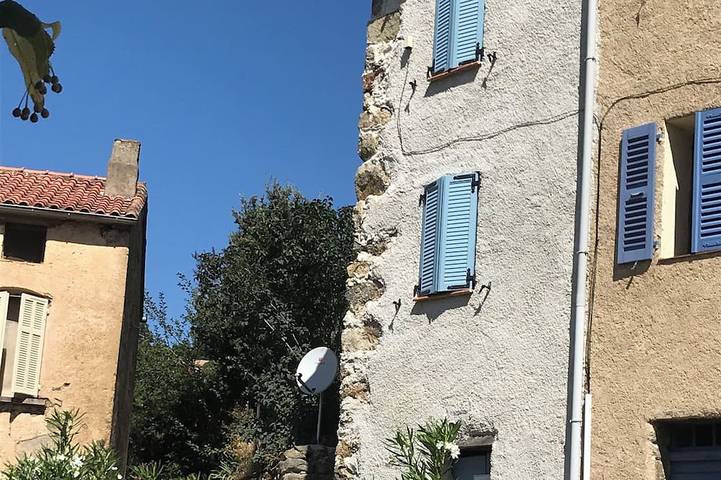 Location de vacances pour 2 personnes, avec Terrasse à Olmi-Cappella
