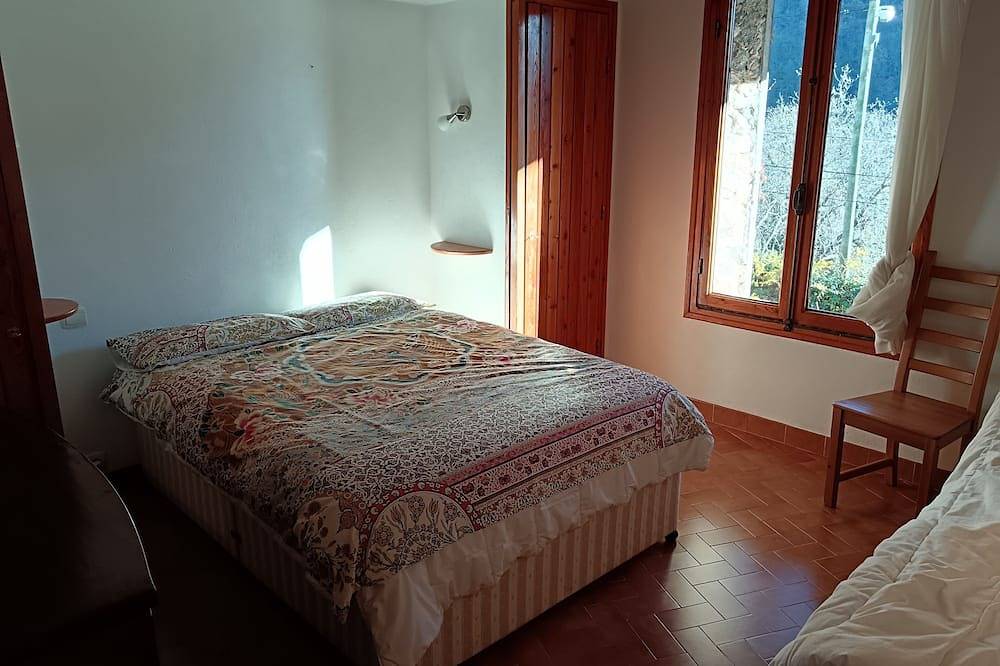 Gites de la Brasca Maison 60m2, Avec vue Imprenable du Massif du Mercantour. in Roquebillière, Région de Nice