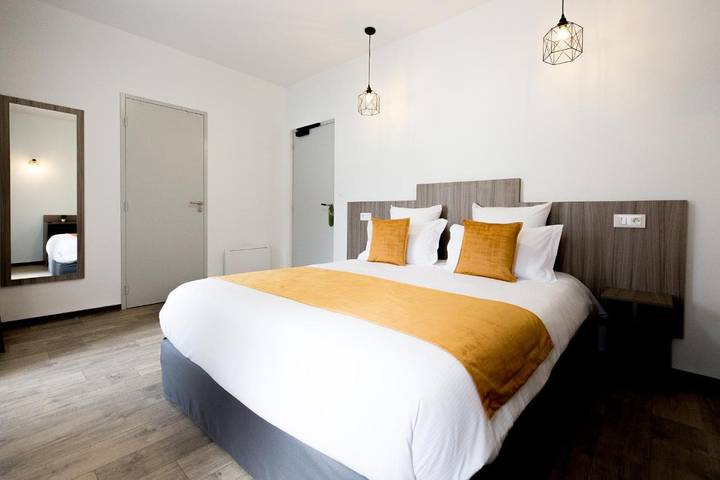 Hôtel pour 2 personnes, avec terrasse, animaux acceptés