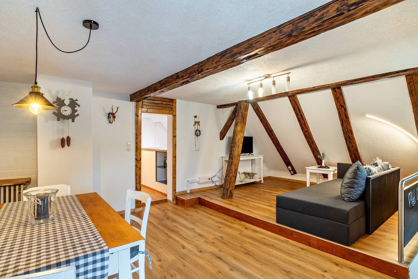Apartamento entero, Apartamento 'Schwarzwaldtani - Städtle' con Wi-Fi y aire acondicionado in Bühl, Selva Negra Central
