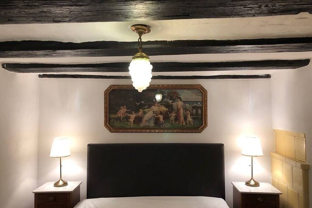 Ganze Wohnung, Wohnen in der „Quetsche Kuche Stubb“ -          Fewo im historischen Ambiente in Neustadt an der Weinstraße, Pfälzer Rheinebene