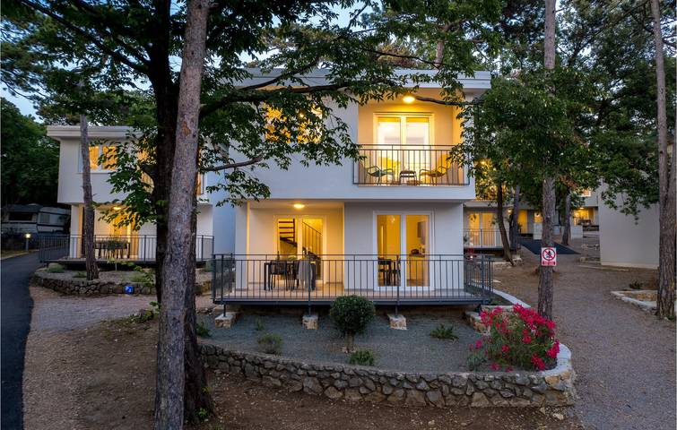 Location de vacances pour 5 personnes, avec Terrasse et Jardin à Kraljevica - 4