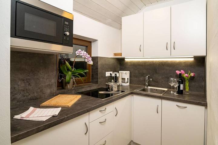 Gîte pour 4 personnes, avec vue et jardin, animaux acceptés dans Soprabolzano - 2