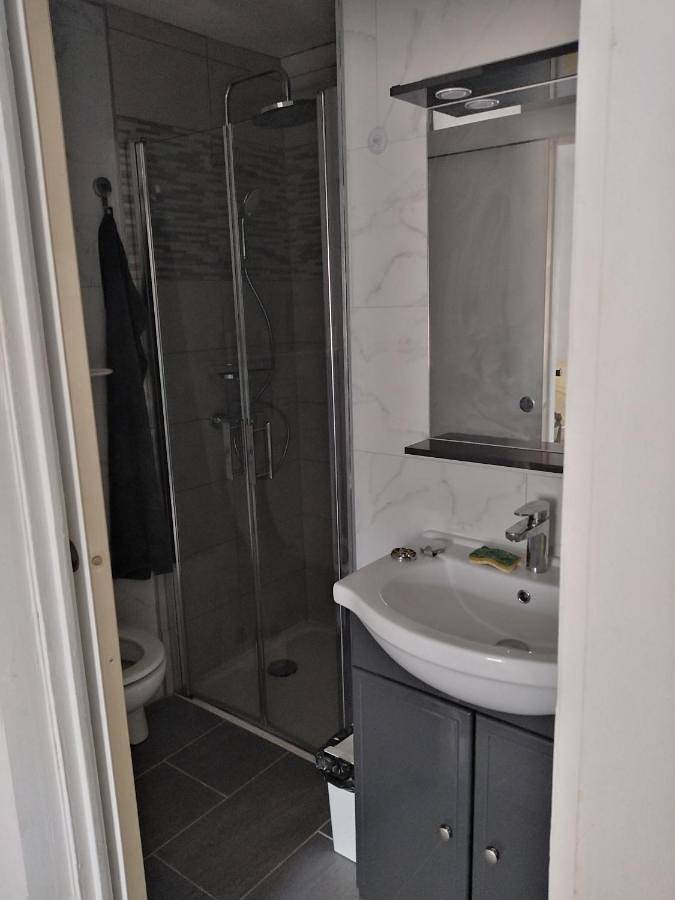 Appartement entier, One-Bedroom Apartment in Douarnenez, Région de Quimper
