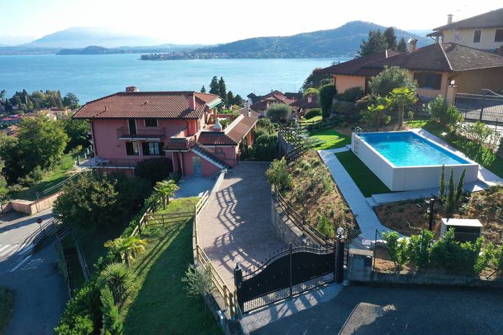 Ferienwohnung für 7 Personen, mit Terrasse und Garten sowie Seeblick - 1