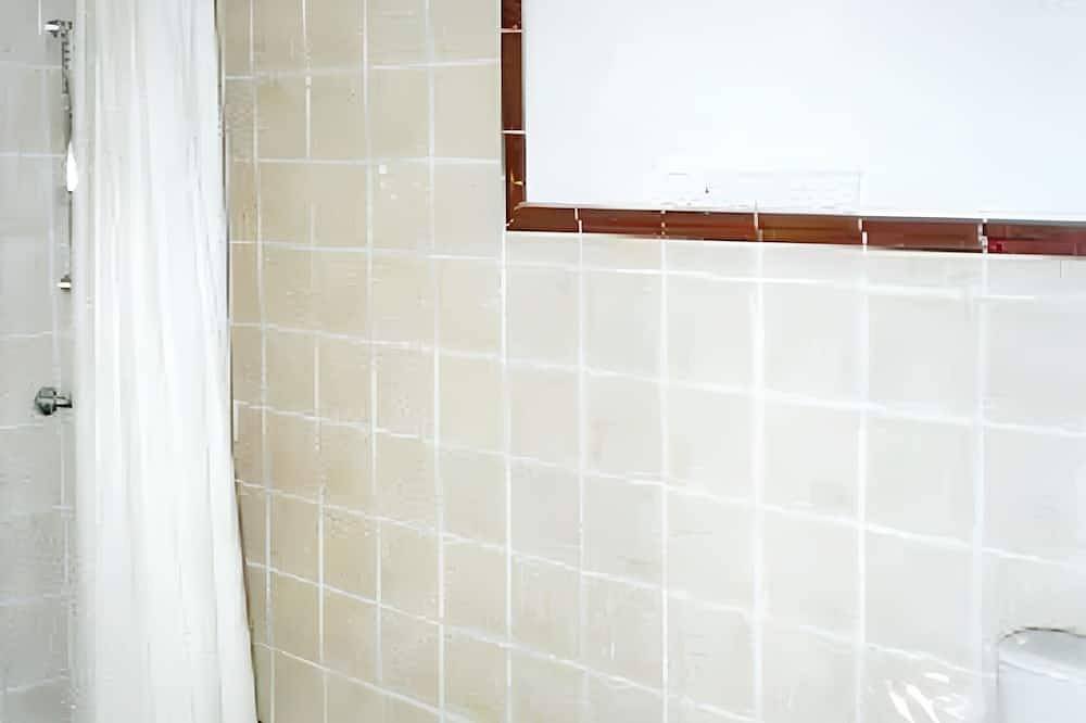 Homerez - Villa in Rocher, Pool and Bergblick in Rocher, Parc naturel régional des Monts d'Ardèche