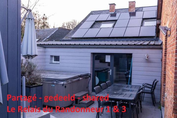 Gîte pour 7 personnes, avec jacuzzi et terrasse ainsi que jardin et sauna à Tellin - 4