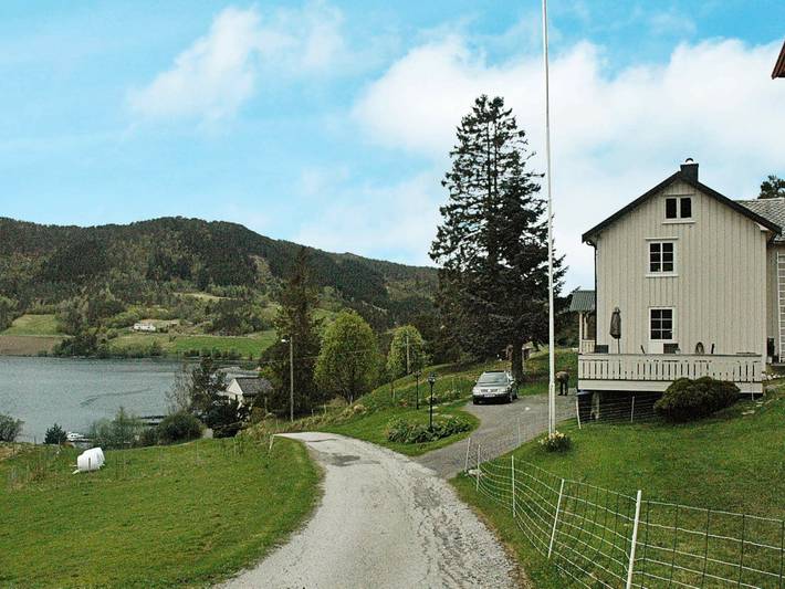 Ferienhaus für 5 Personen, mit Terrasse, kinderfreundlich in Halsa - 2