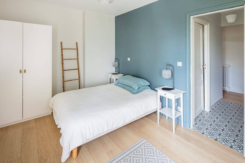 Harmonie - Maison spacieuse avec piscine à Oullins in Oullins, Lyon et ses environs