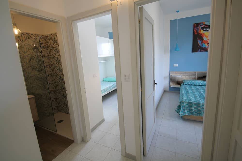 Apartamento entero, Baia Verde-apartment 300 mt from the sandy beaches in Baia Verde, Golfo de Tarento