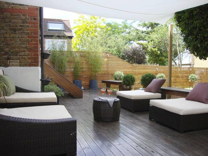 BnB für 2 Personen, mit Ausblick und Garten in London