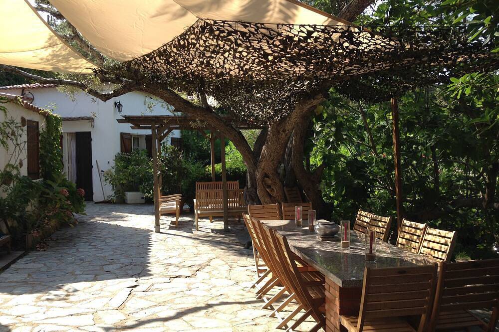 Casa con los pies en el agua in Coti-Chiavari, Region de Ajaccio