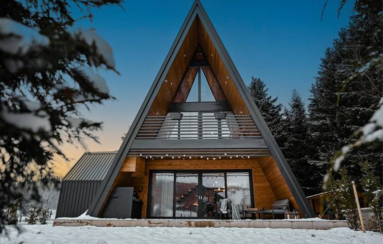 Holiday home for 8 people, with view and terrace as well as garden - 1