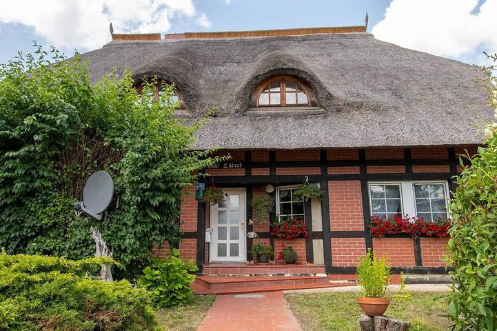 Ferienwohnung für 5 Personen, mit Garten in Penzlin