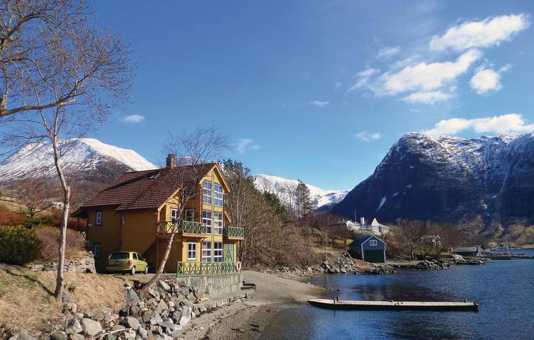 Ganze Ferienwohnung, Ferienwohnung für 4 Personen mit Terrasse in Hardangerfjord
