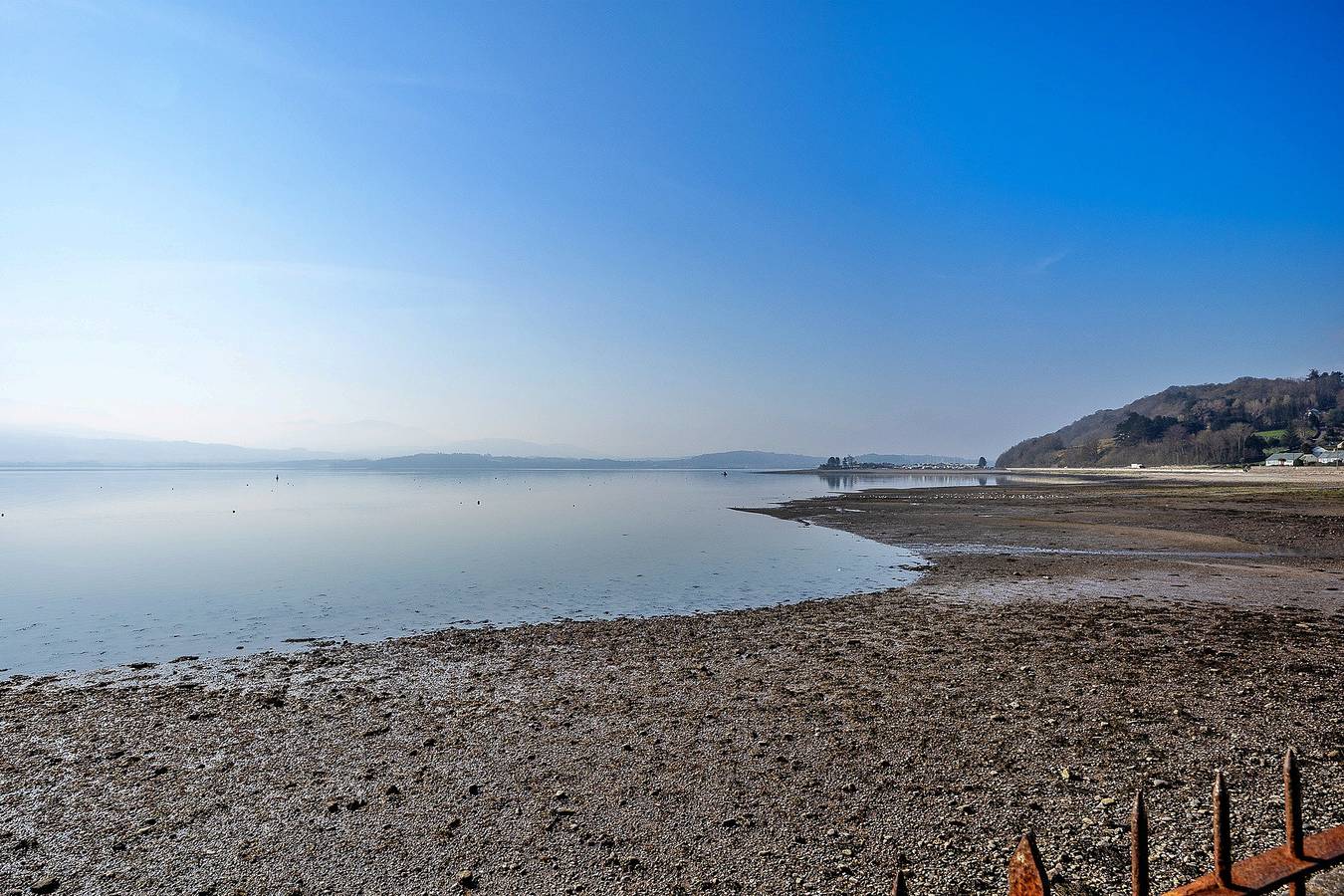 Ganze Wohnung, Waters Edge at Gadlys House in Beaumaris, Insel Anglesey