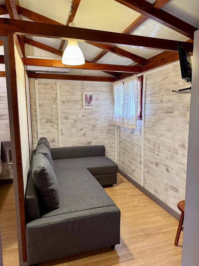 Camping pour 5 personnes, avec piscine ainsi que bassin pour enfant et jardin à Tarragone - 2