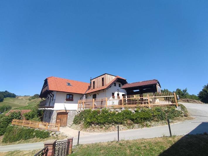 Ferienwohnung für 12 Personen, mit Garten und Ausblick, mit Haustier
