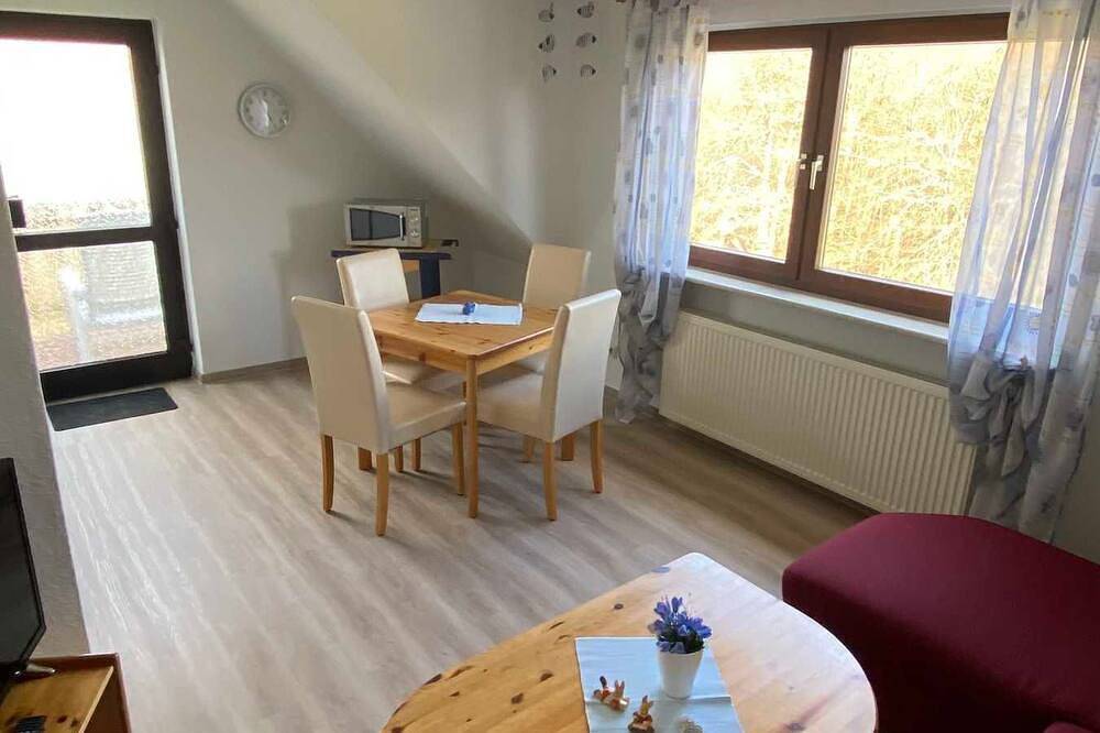 Ganze Wohnung, 3 Weißer Stein - Haus Bergblick in Bringhausen, Edertal
