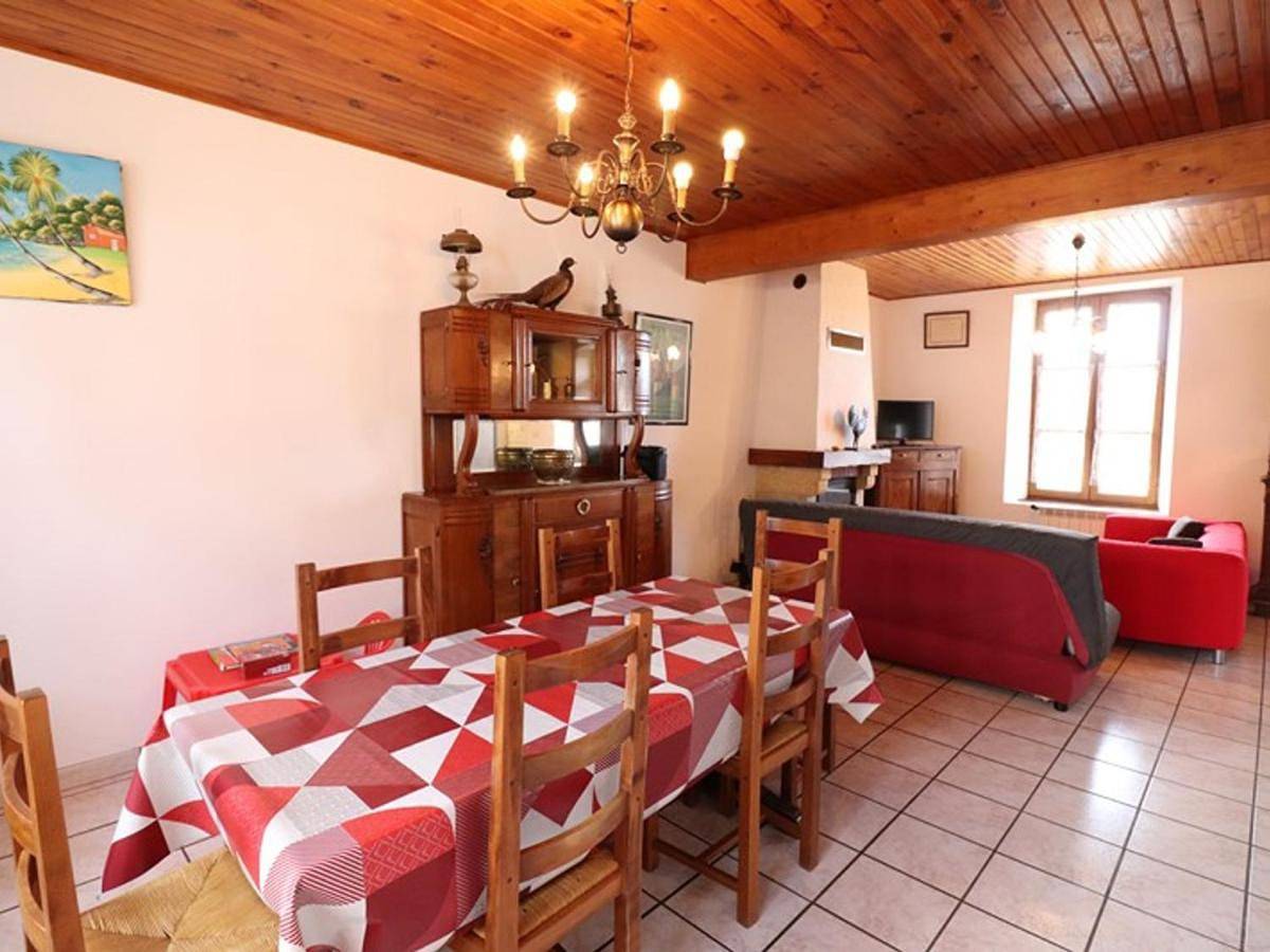 Holiday Home in Drugeac, Région de Mauriac