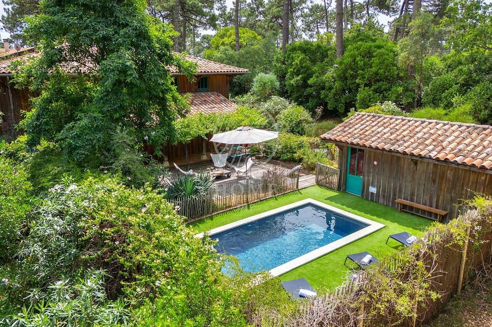 Villa en Bordure de Réserve Naturelle avec Piscine Chauffée in Lège-Cap-Ferret, Région d'Arcachon