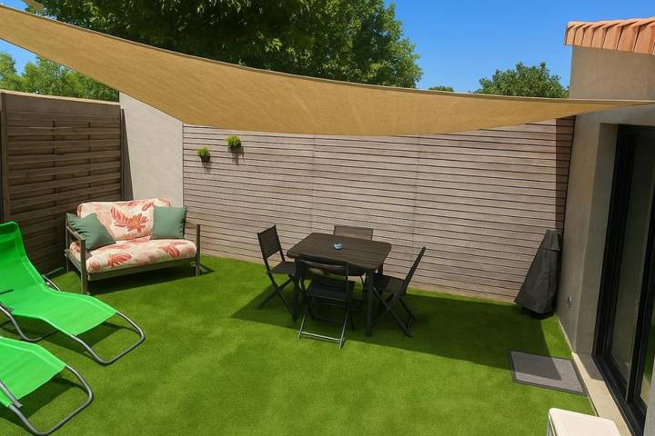 Location de vacances pour 3 personnes, avec terrasse à Castelnau-de-Médoc - 2