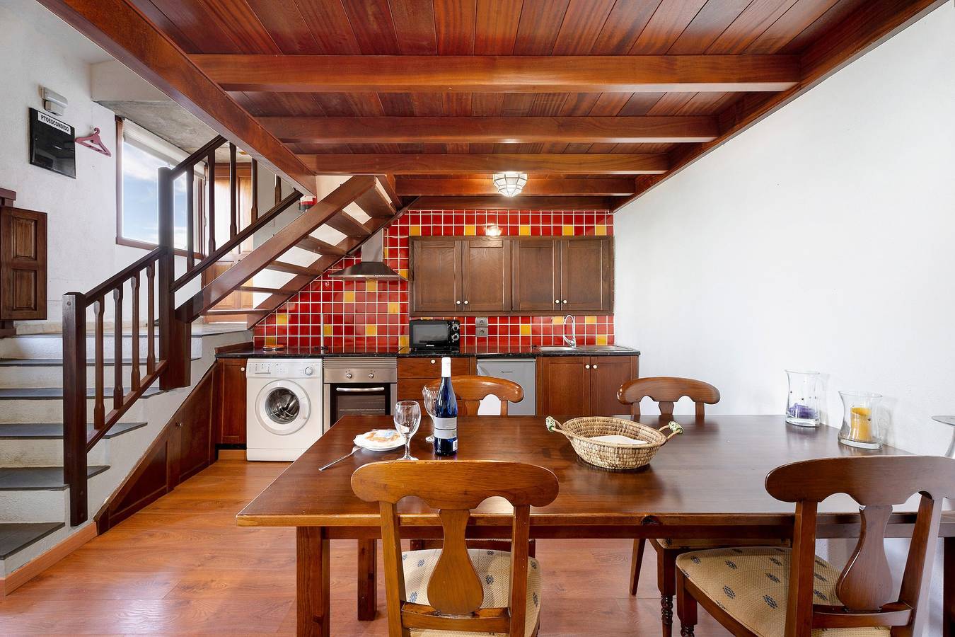 Chalet 'La Higuera' avec vue sur la mer, terrasse partagée et Wi-Fi in Las Toscas, Frontera