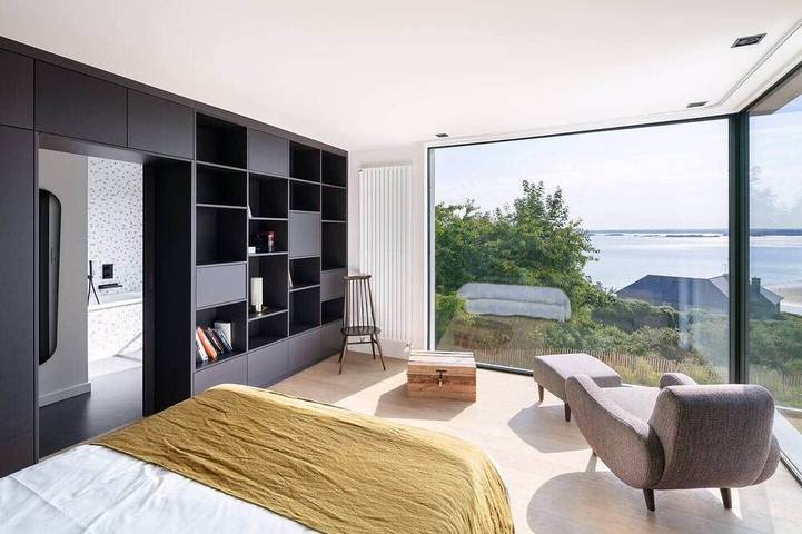 Location de vacances pour 12 personnes, avec balcon ainsi que sauna et jardin dans Plage de Pen-Guen - 3