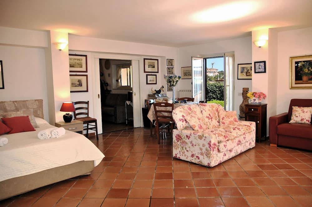 Appartamento intero, Casa Marta - Appartamento con giardino in Formia, Provincia di Latina