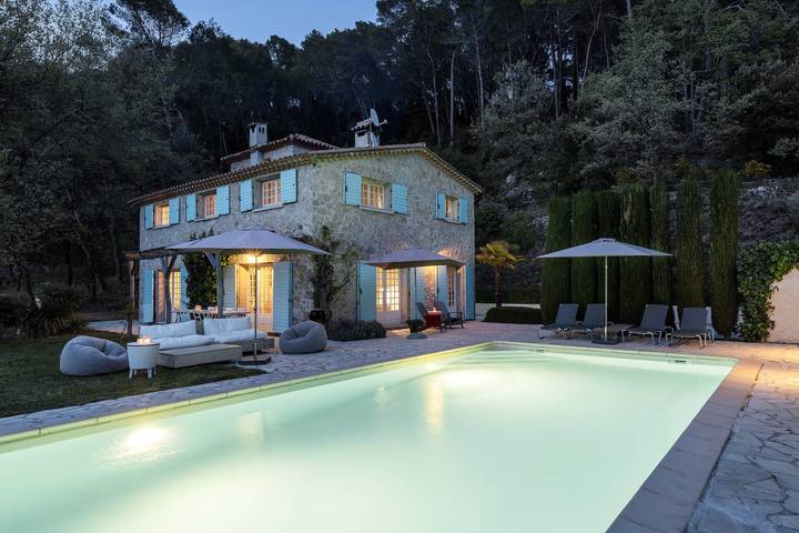 Gîte pour 10 personnes, avec piscine à Callas - 3