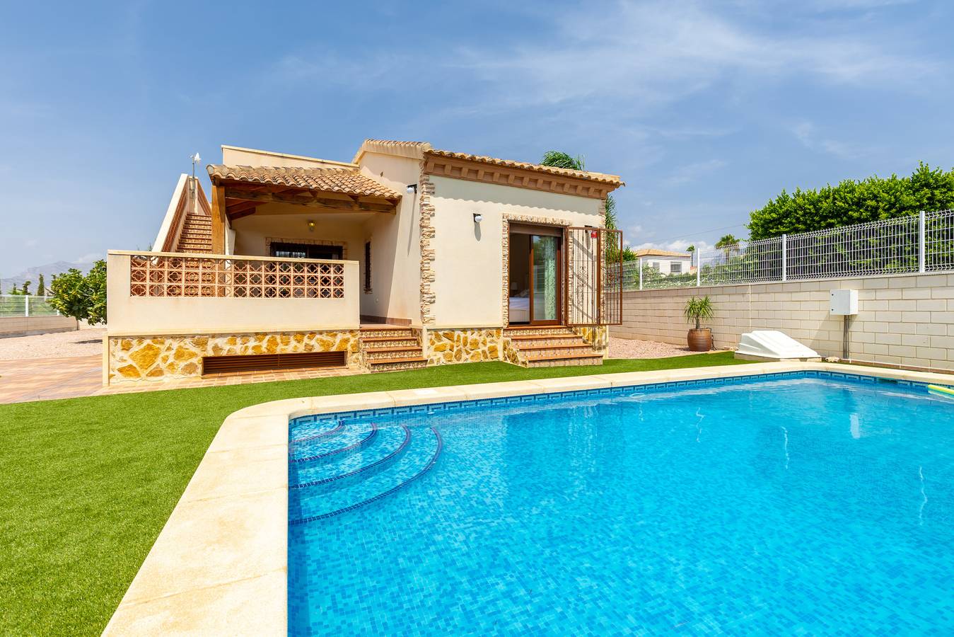 Mountain Beautiful by Fidalsa in Busot, Costa Blanca
