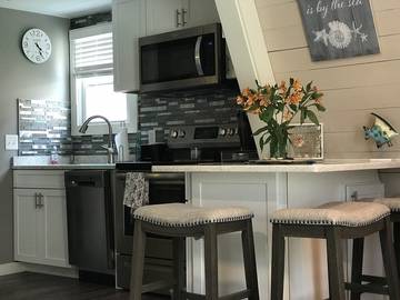 Vacation House for 6 Guests in Narragansett, Rhode Island, Picture 4