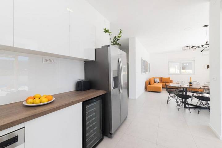 Villa pour 10 personnes, avec jardin, animaux acceptés dans Pag - 3